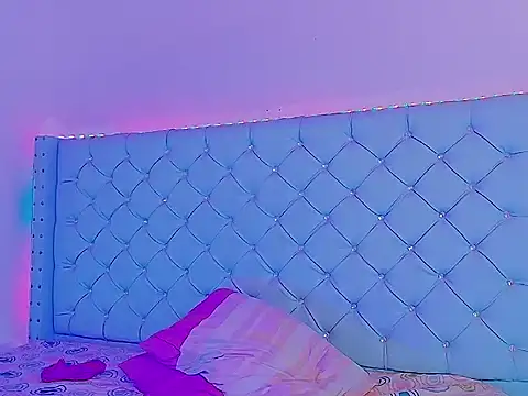 millysweetass live cam on StripChat