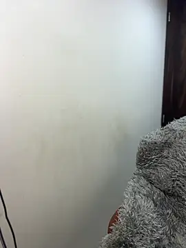 MiaJones21