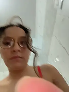 Penelope-Hot