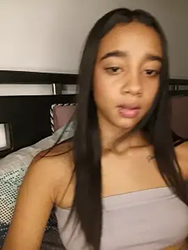 Zoe_Sweett18