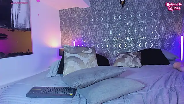 AbellaFox_
