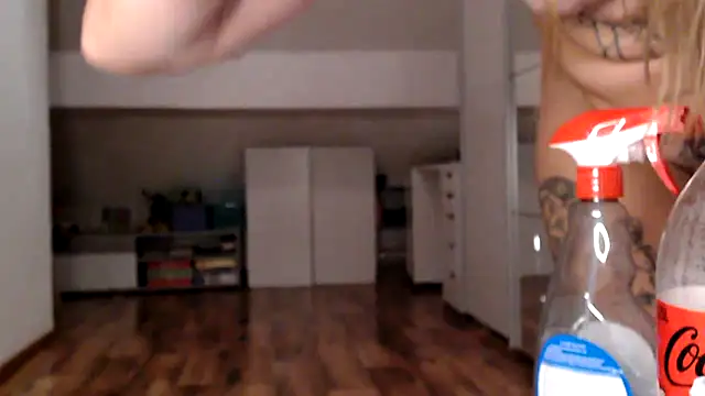 SexyMilf_1987 live cam preview