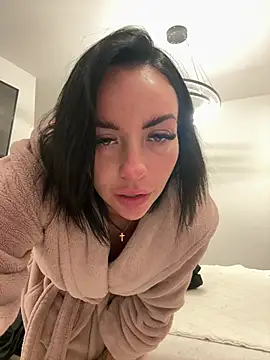 BELLABLACKXUK