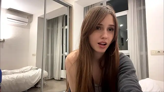mollyrealay