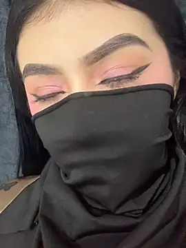 zharaaa18