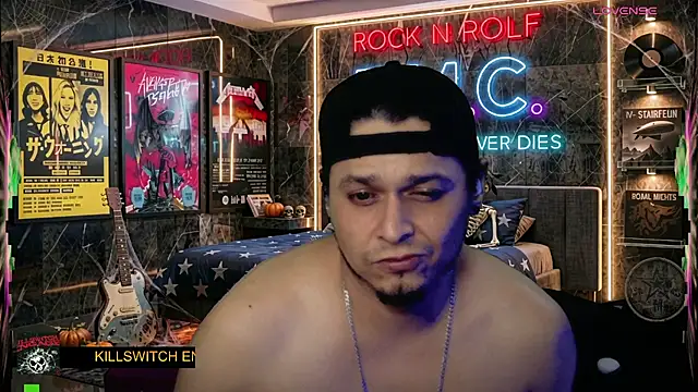chino_roz webcam