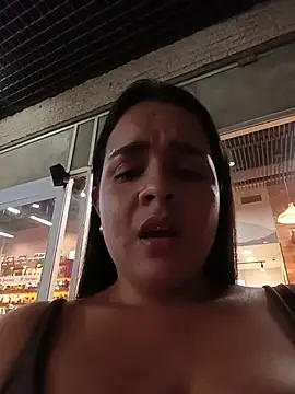 Julieth_hot-69
