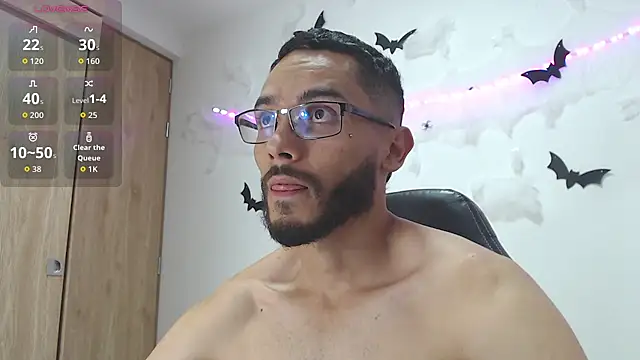 russthiago live cam on StripChat