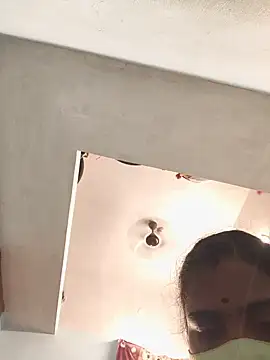 Tamil_riyalini12