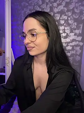 Olivia_Noor
