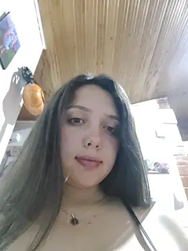 Bella_Karoline