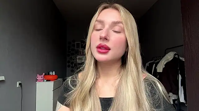 tericaellermann (F young) - Send a Hot Photo in PM