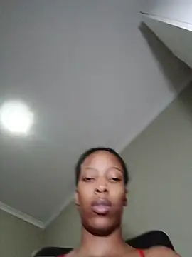 Paris_Layla