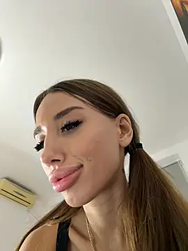BlueEyes_BB live sex cam