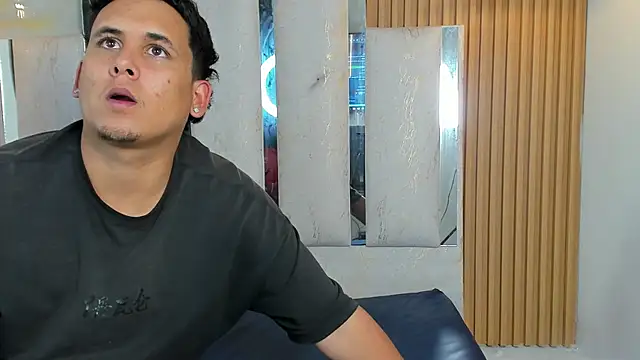 owenandrosecs live sex cam
