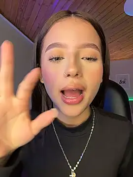 Sofia18_pinkk