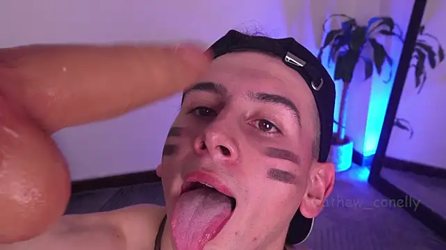 mathewconelly live cam on StripChat