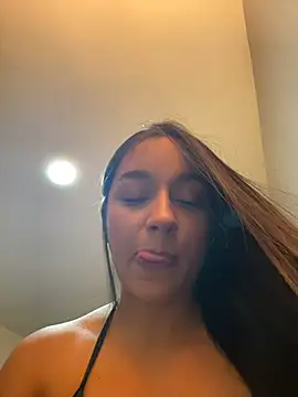 Brunettecollins05