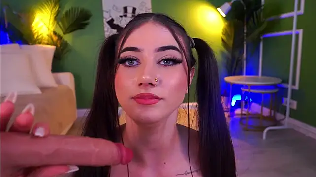 LexiSolene live cam on StripChat