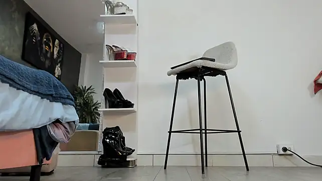 isa_lancaster live sex cam