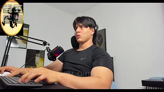 thom_ohtani (M young) - cum show