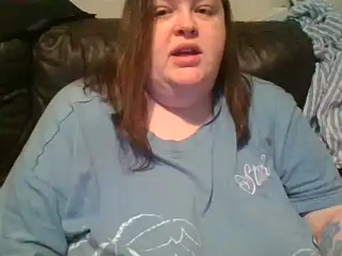 CurvyKirstiesX