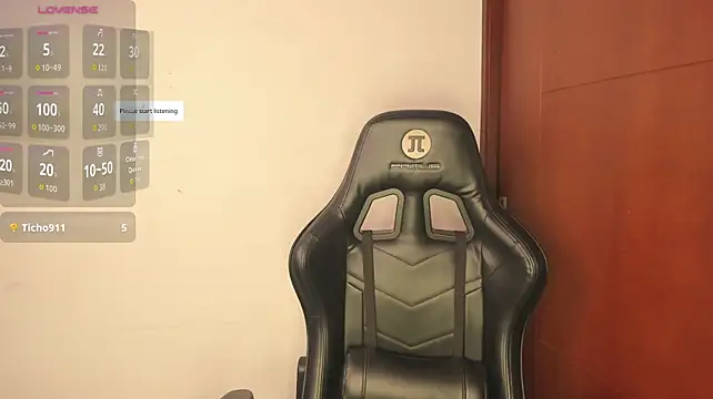 Aishs_bigass