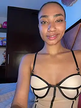 Mia-Lorette