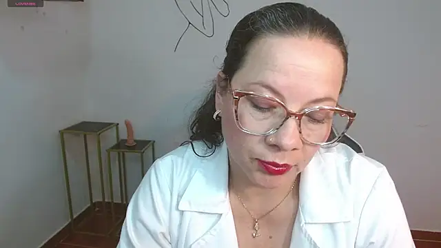 Sex-Psychology live cam on StripChat