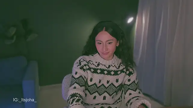 Lovinggirl_
