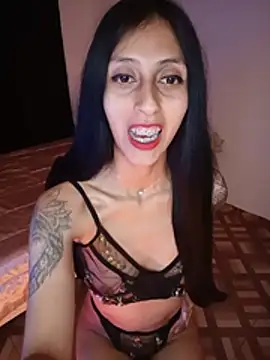 Im_Kloe_ live cam on StripChat
