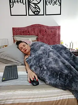 Marie_Mature