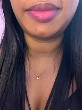Tamil_Maaya