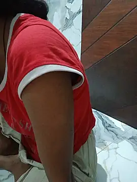 Sexy_Naina7