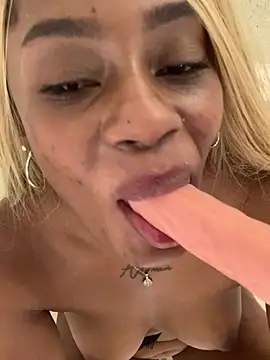 ALESSIAMONROE_CR