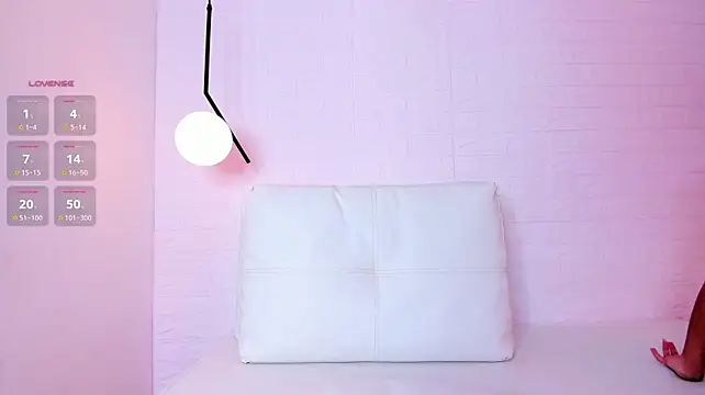 Whiney_Luxe