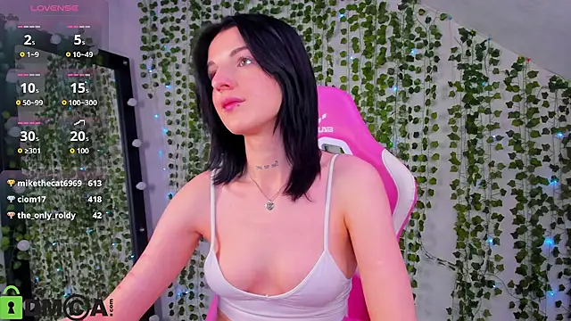 Lyynn_Martin webcam