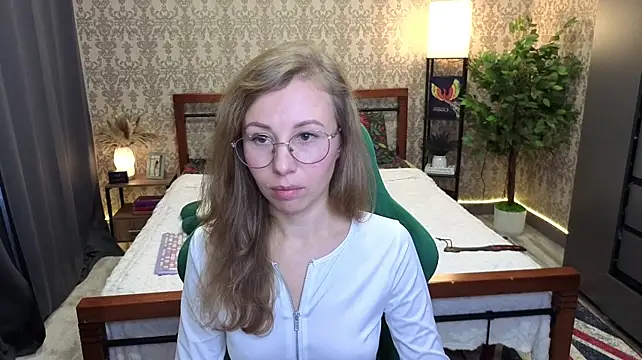 Lill_Ana live cam on StripChat