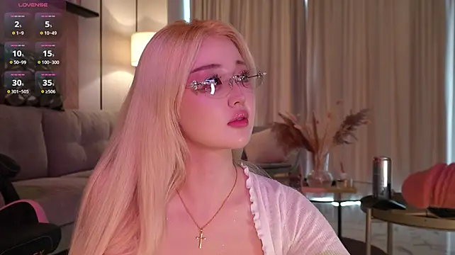 hyun_chia live sex cam