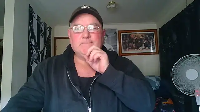 KINKYBLUEYES69
