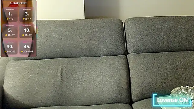 TittyLandQuebec live cam preview
