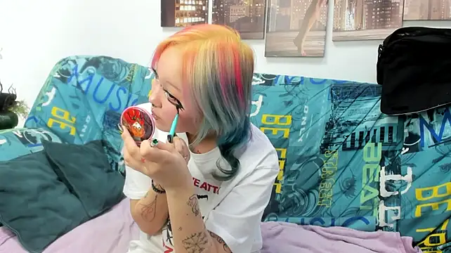Cute__Kiko live cam on StripChat