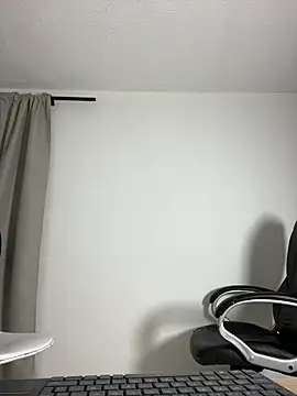 Sloganxxxx live cam on StripChat