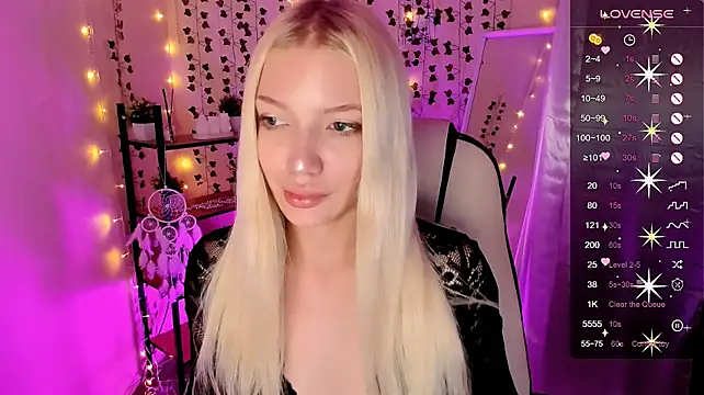 AnyaTaylor_ webcam