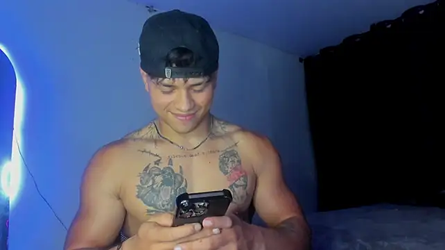 Dominic_Biker__ live sex cam