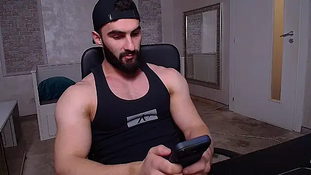 MicahLane live cam on StripChat