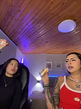 Hilary_pinkk