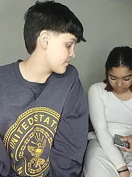 Valkiria_and_Sam