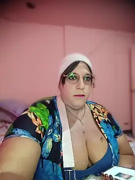 Strongshemail live cam preview