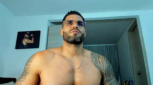 SamirHazard97 live cam on StripChat
